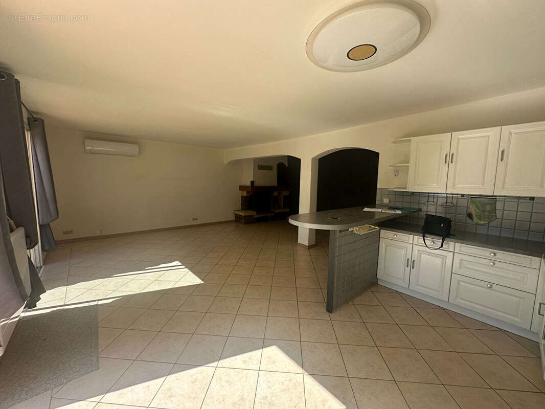 Maison 160m² à saint-maximin-la-sainte-baume - photo 4