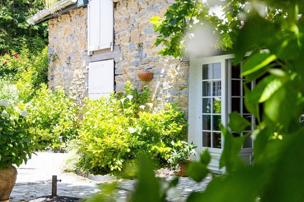Maison à SAINT-MARTIN-DE-SEIGNANX