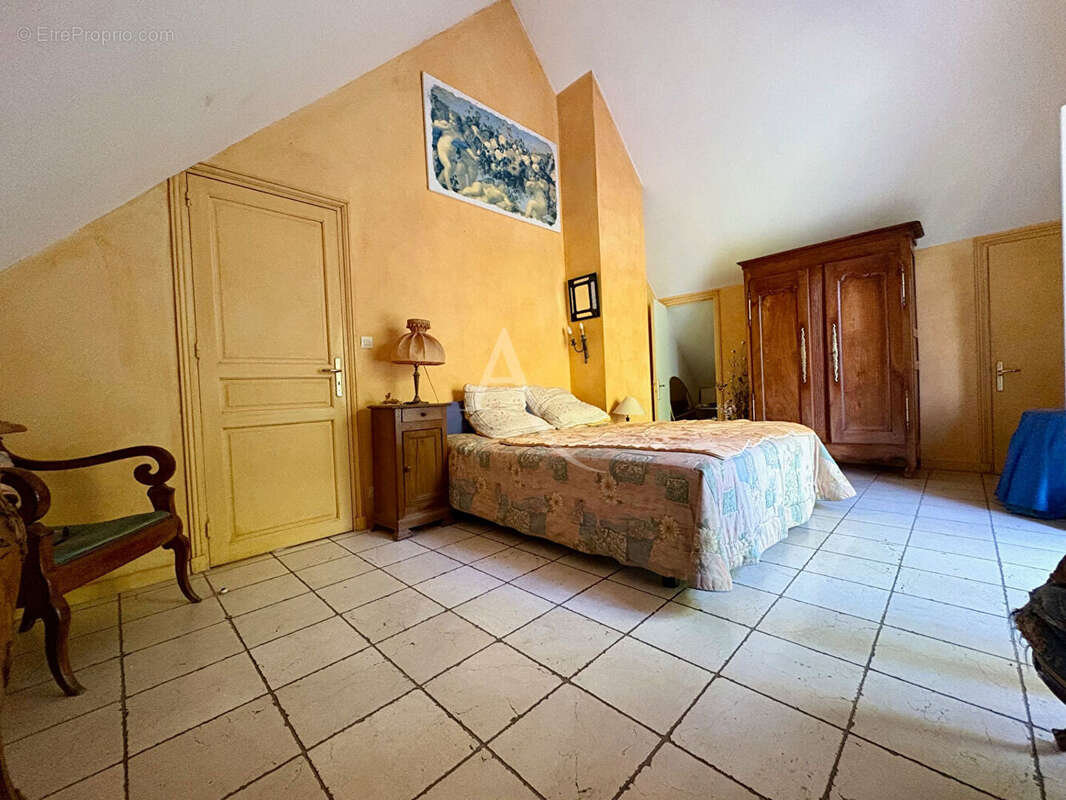 Maison à GIF-SUR-YVETTE