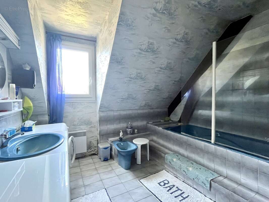 Maison à MARGENCY