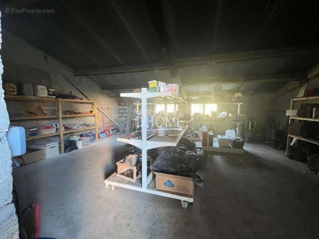 Maison à JOUY-LE-CHATEL