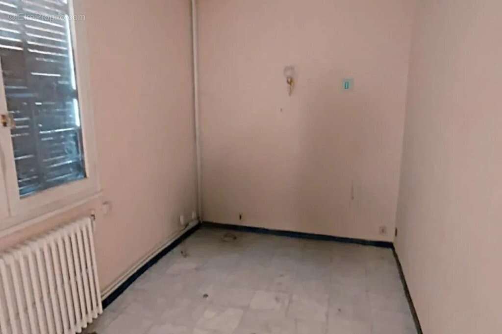 Maison à SAINT-ANDRE-DE-MAJENCOULES