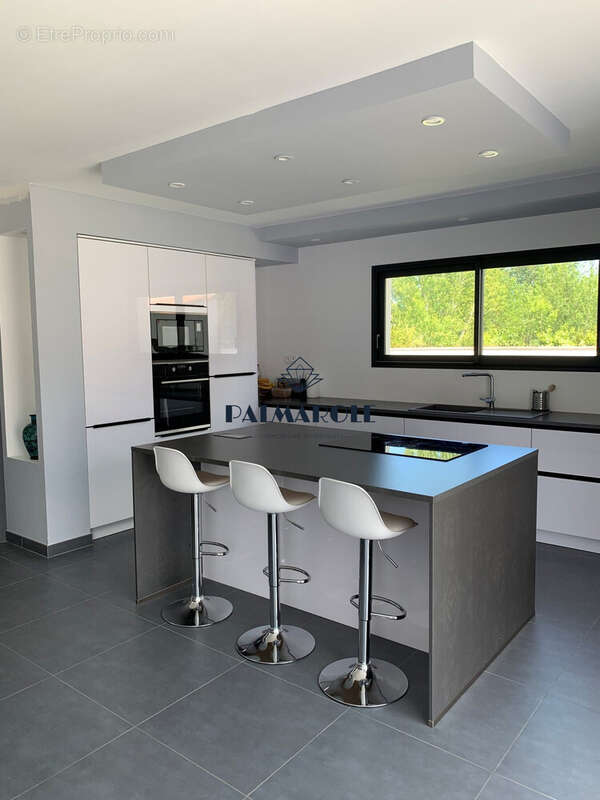 Maison 110 m² à Pia  - photo 9
