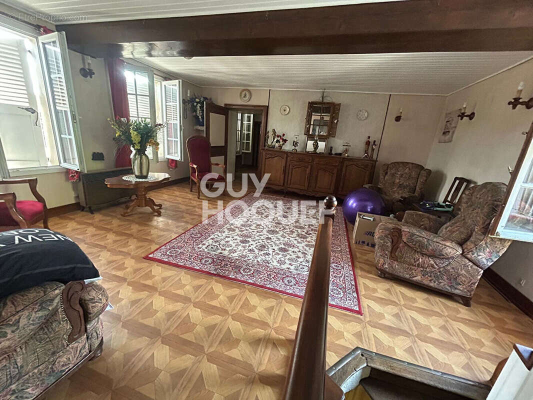 Maison 320 m² à Bethisy-Saint-Pierre  - photo 5
