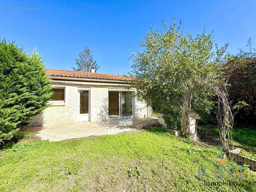 Maison à LA TREMBLADE