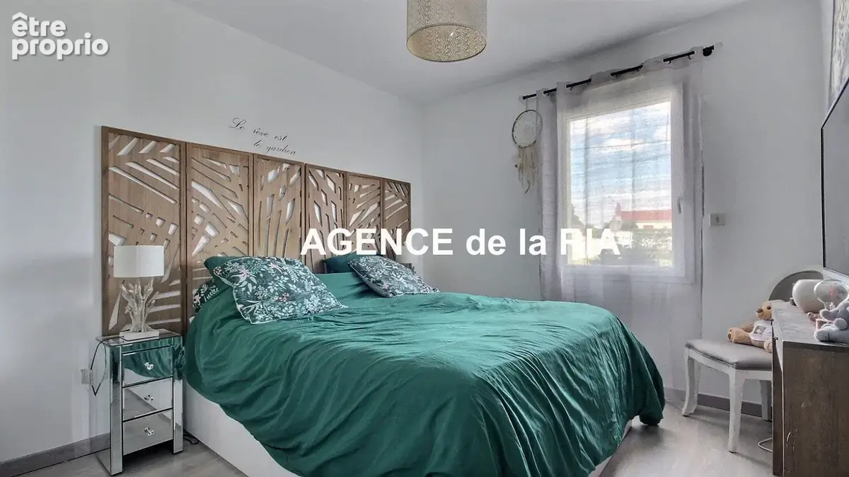 Maison de 2015, 3 chambres et un bureau - photo 5
