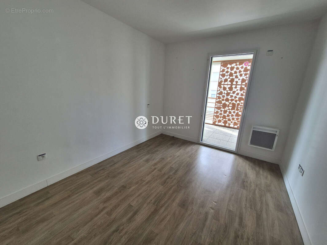 Appartement 61 m² à La Roche-Sur-Yon  - photo 4