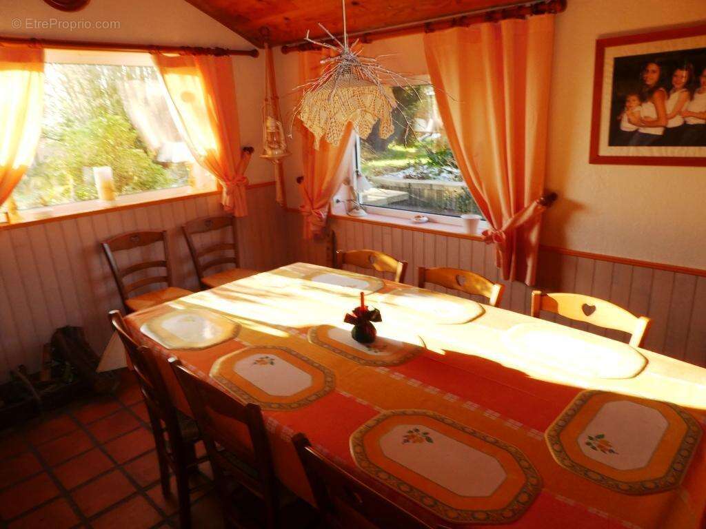 Maison à SAINT-CARADEC-TREGOMEL