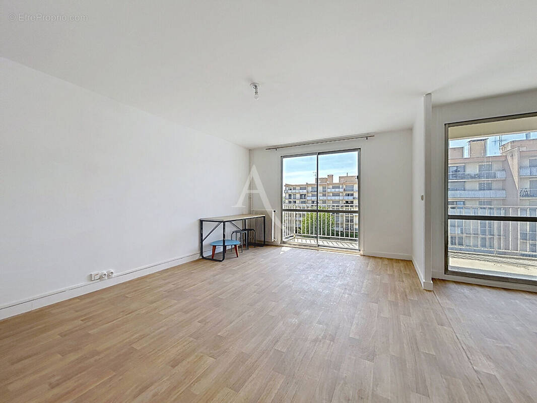 Appartement à MELUN