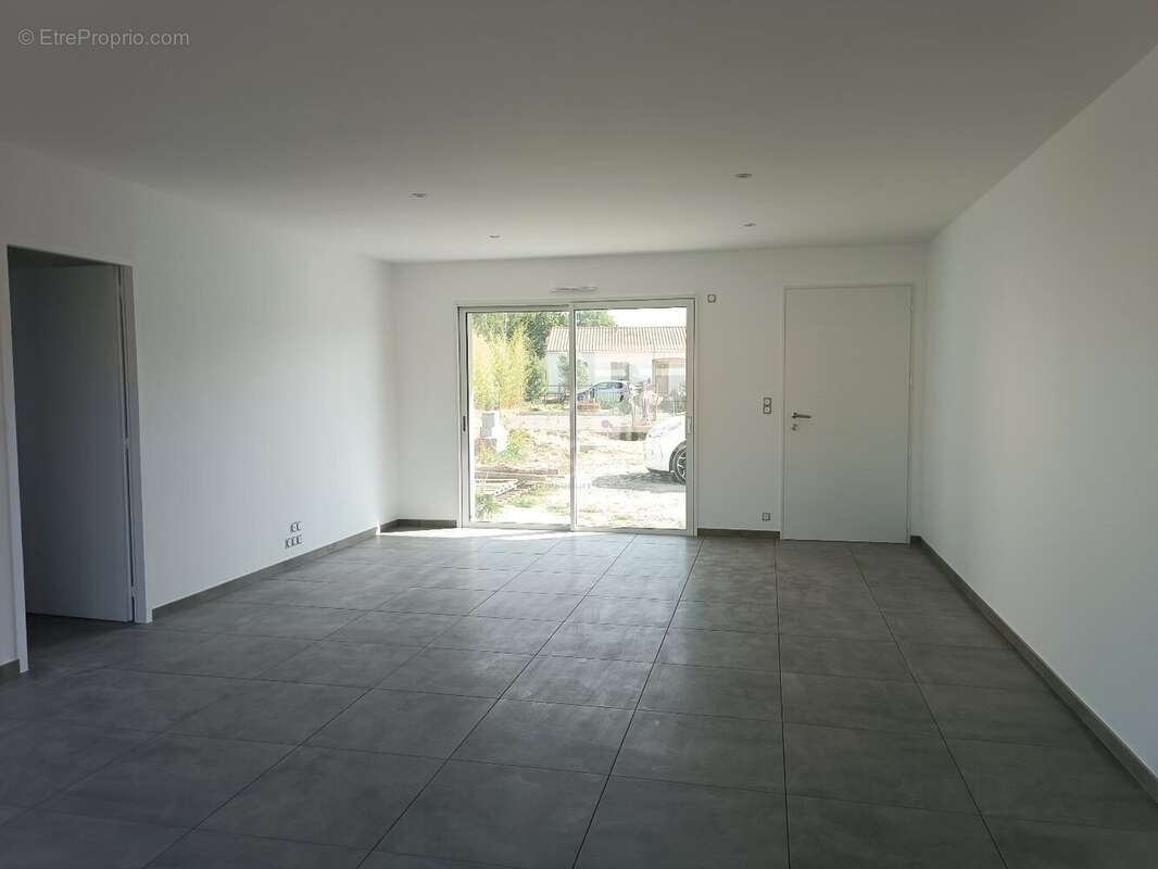 Maison à LES BROUZILS