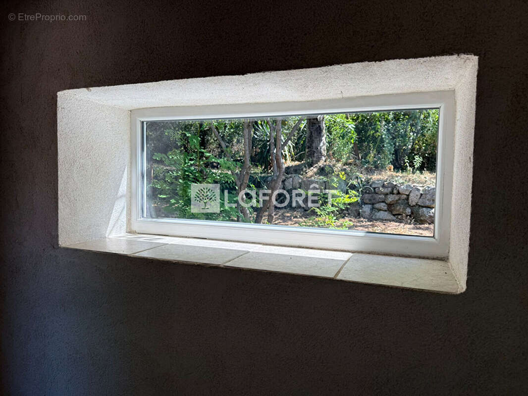 Maison Saint-Cézaire-sur-Siagne 5 pièce(s) 142 m² sur un terrain planté de 22 oliviers - photo 18