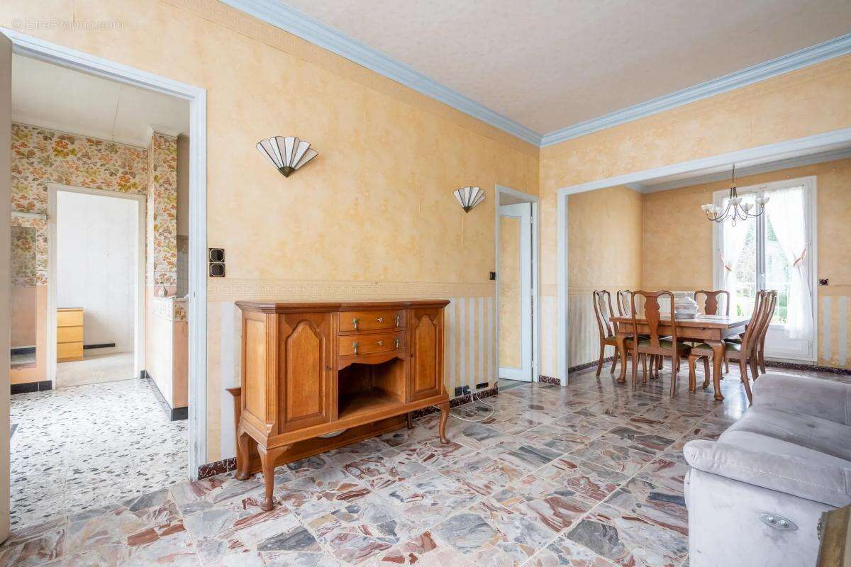 Maison à NOISY-LE-GRAND