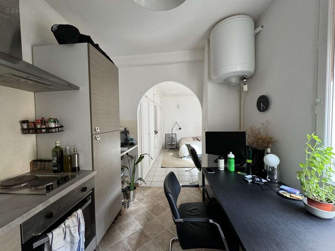 Appartement à PARIS-10E