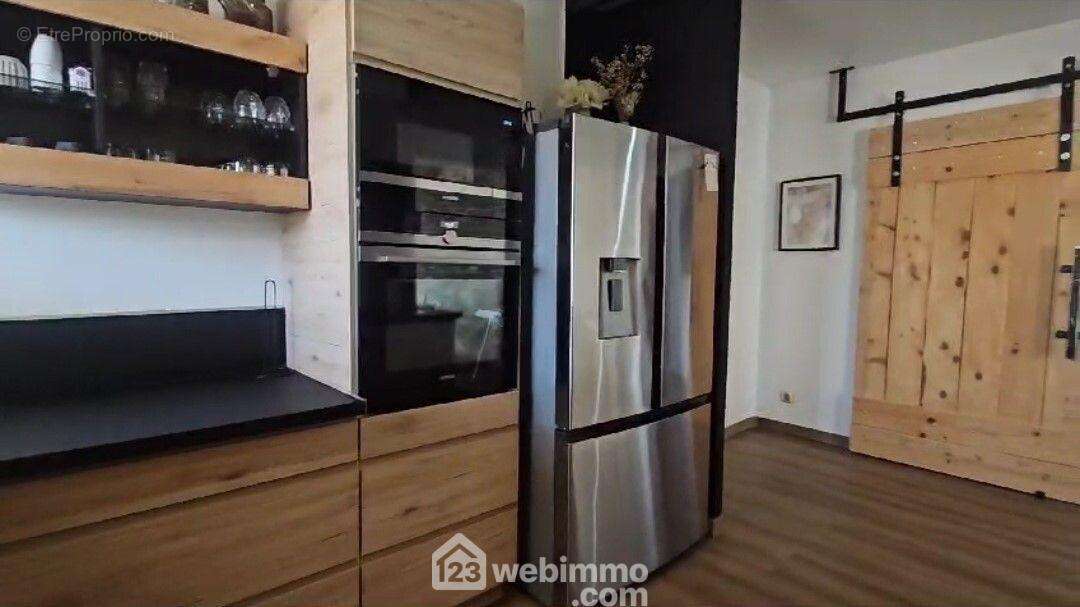 1er étage. - Maison à SAINTES-MARIES-DE-LA-MER