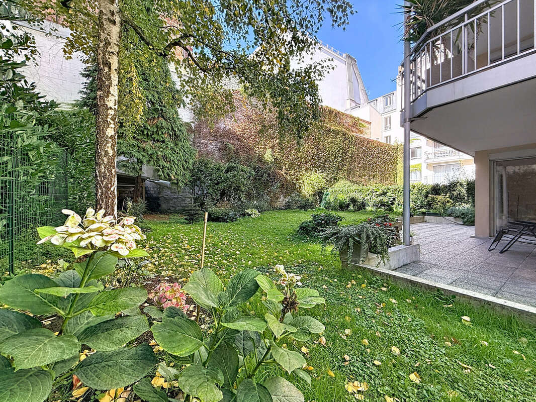 Appartement à PARIS-20E