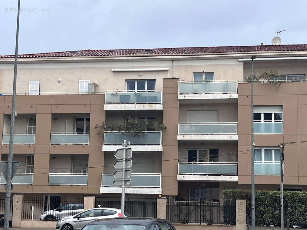 Appartement à MARIGNANE
