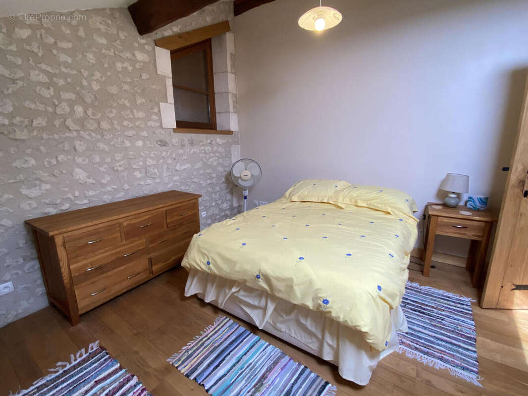 CH ETAGE (1) - Maison à CHALAIS