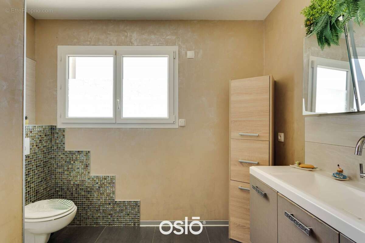 Maison 141 m² à Champoux  - photo 8