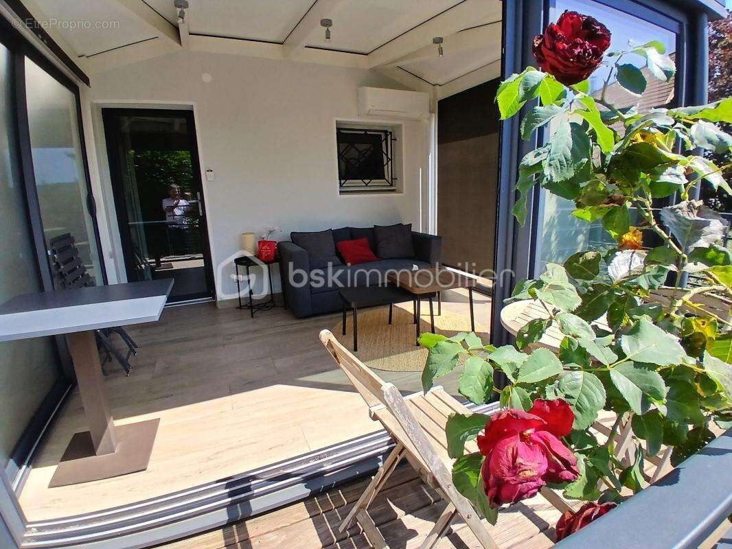 Dans un cadre enchanteur, votre maison t6  de qualite sur 12 ares avec piscine chauffante - photo 17