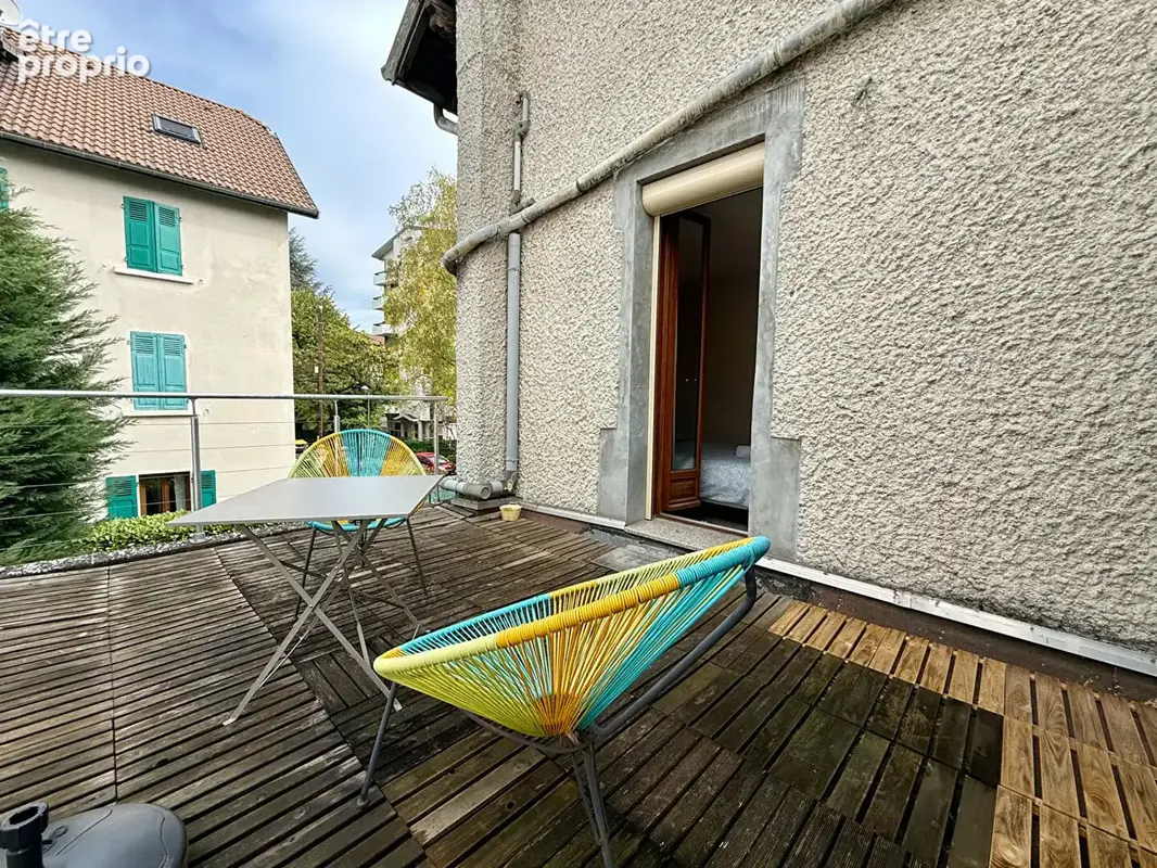 Annecy Centre, T2 avec balcon et terrasse. - photo 8
