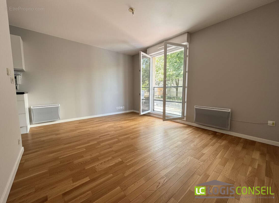 Appartement à CHATILLON