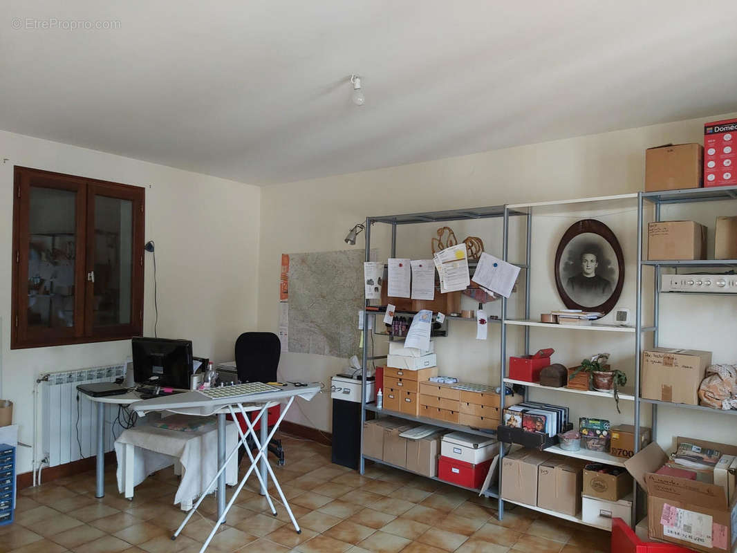 20210727_162758 - Commerce à NONTRON