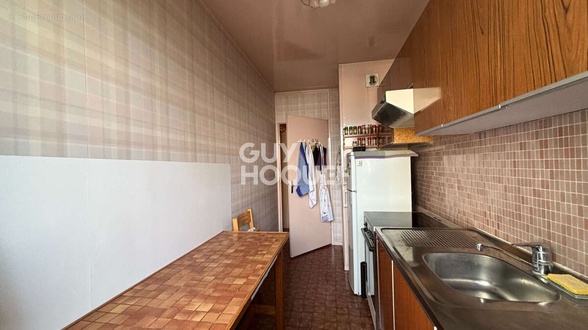 Appartement à FONTENAY-SOUS-BOIS