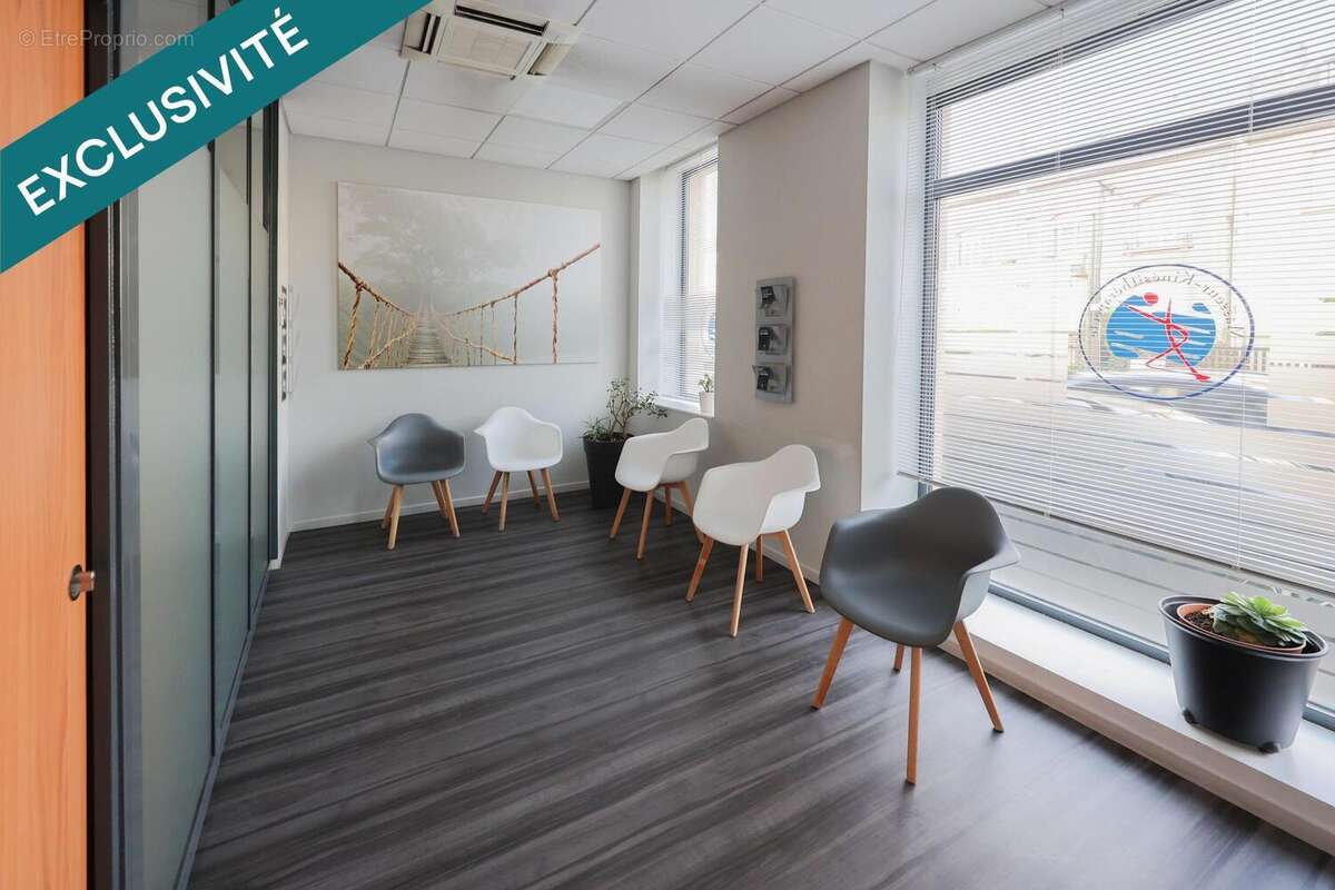 Photo 2 - Commerce à MONTIGNY-LES-METZ