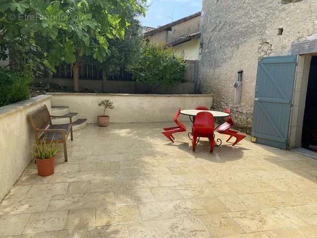 Maison à EYMET