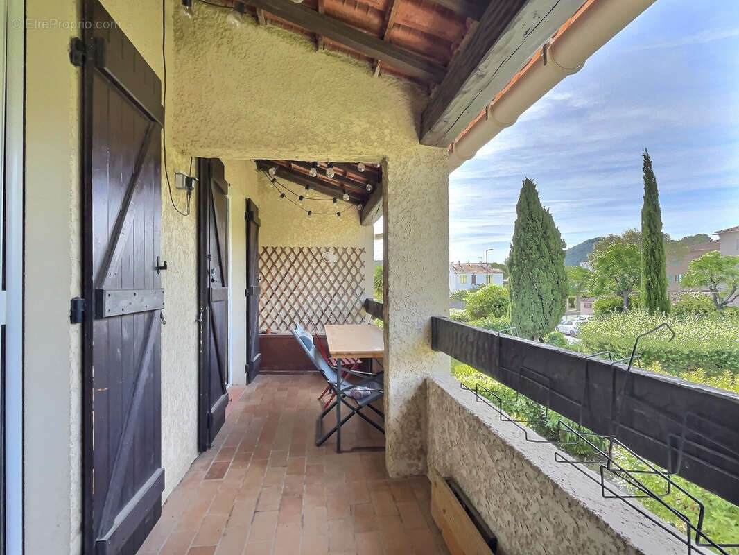 Appartement à LE PRADET