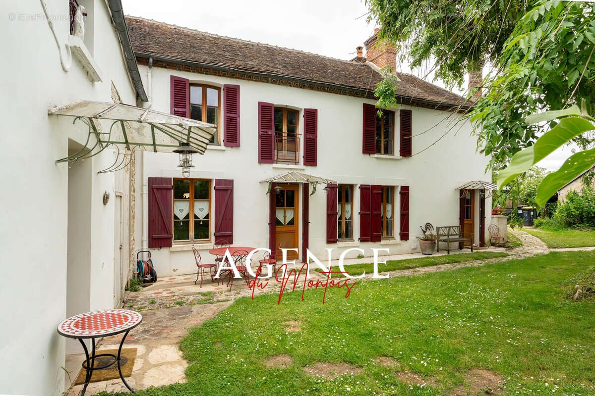 Maison à DONNEMARIE-DONTILLY