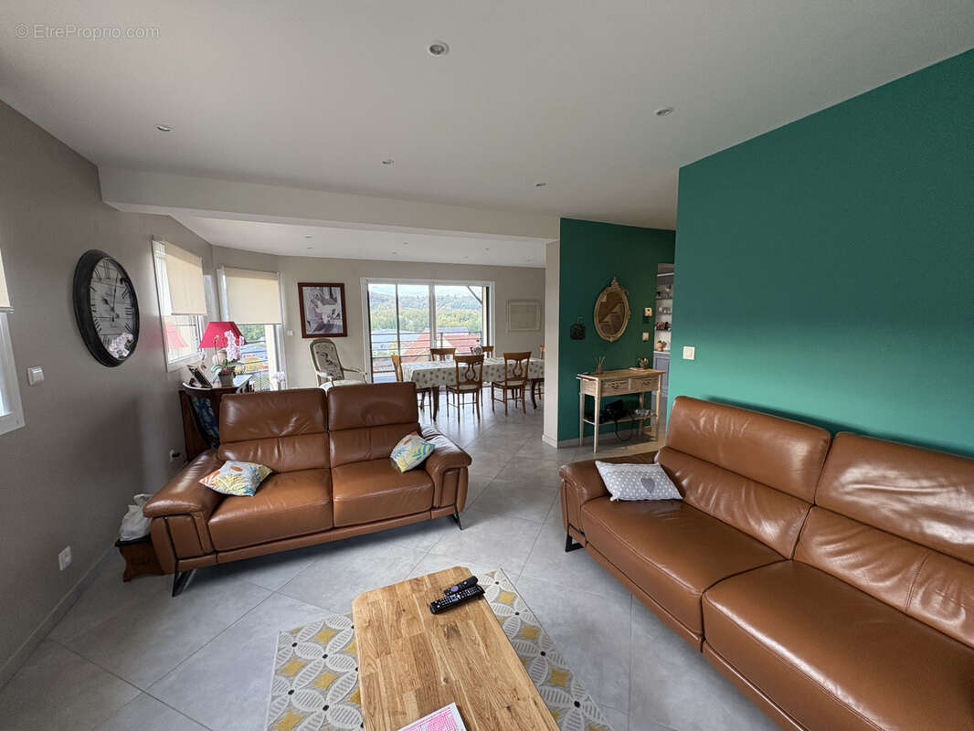 Maison à BEAUCHAMPS