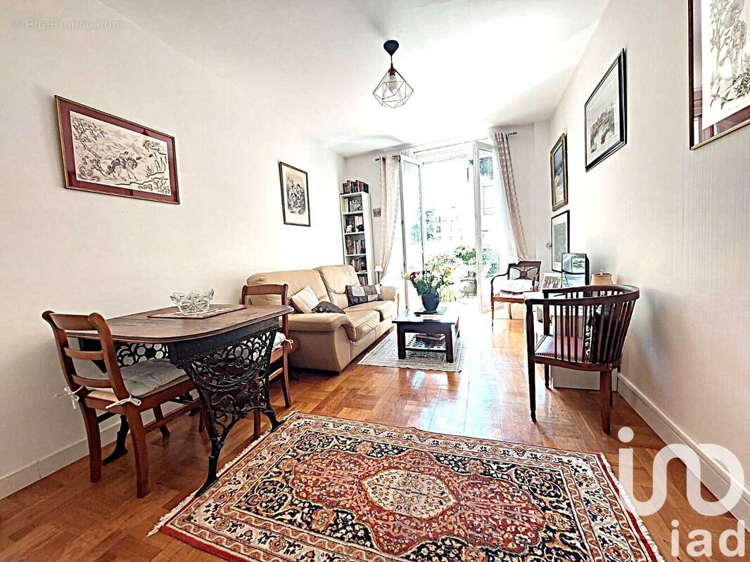 Photo 1 - Appartement à ENGHIEN-LES-BAINS