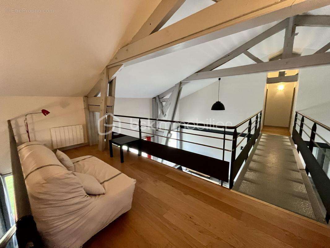 Maison à MONTPEYROUX