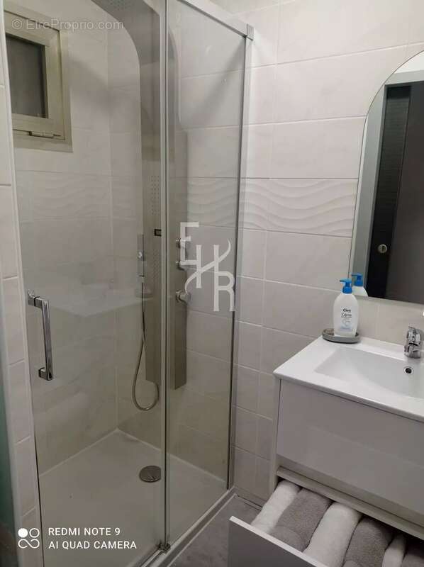 Appartement à MOUGINS