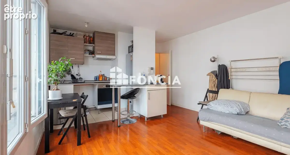 A vendre  2 pièces avec parking au cœur de Noisy-le-Grand - photo 4