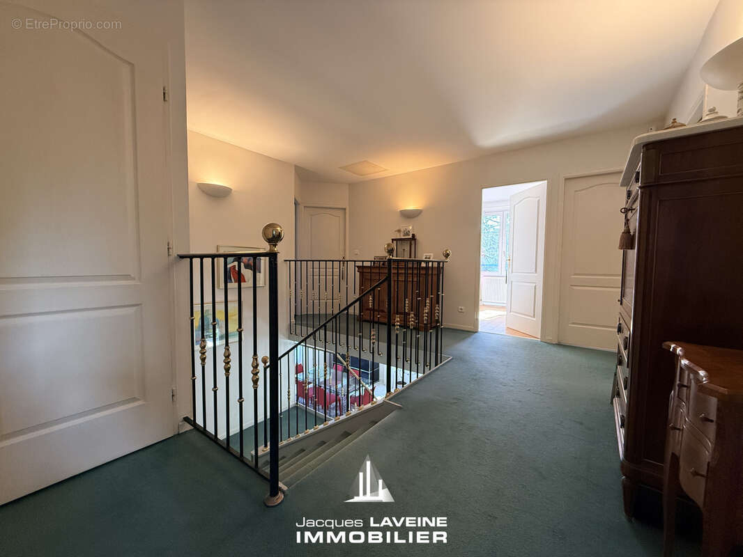 Maison à LONGEVILLE-LES-METZ