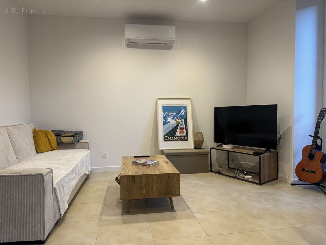 Appartement à SAINT-MAXIMIN-LA-SAINTE-BAUME