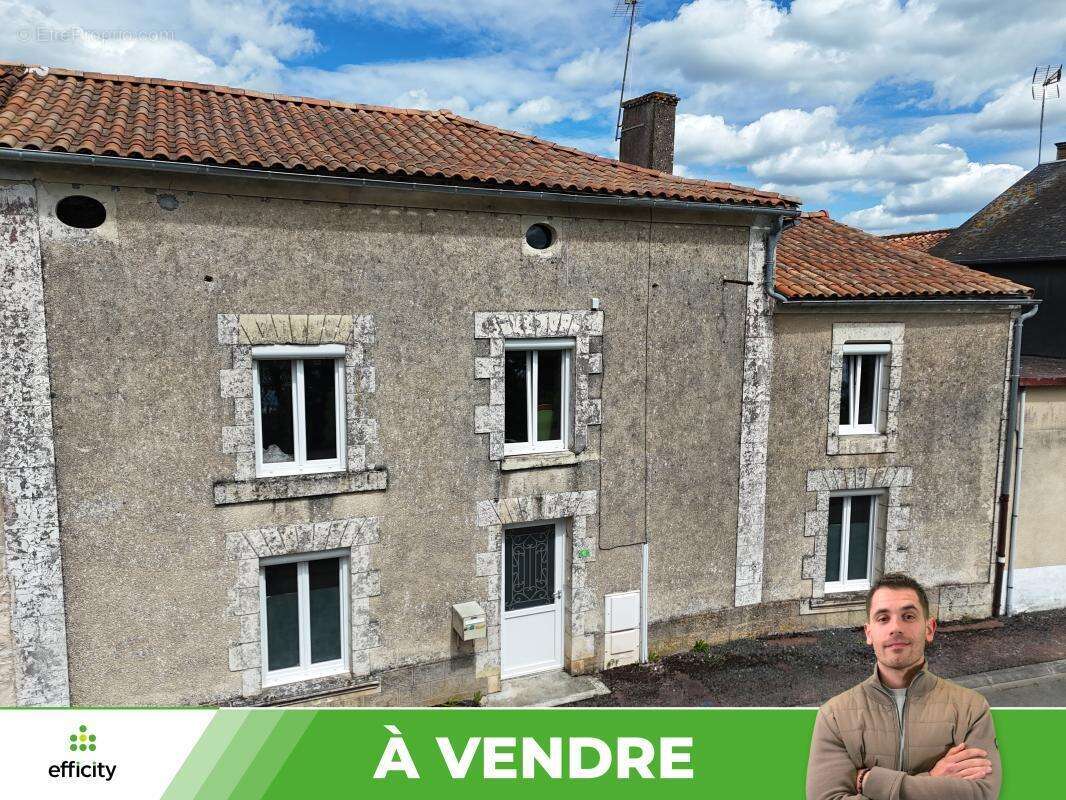 Maison à MASSOGNES