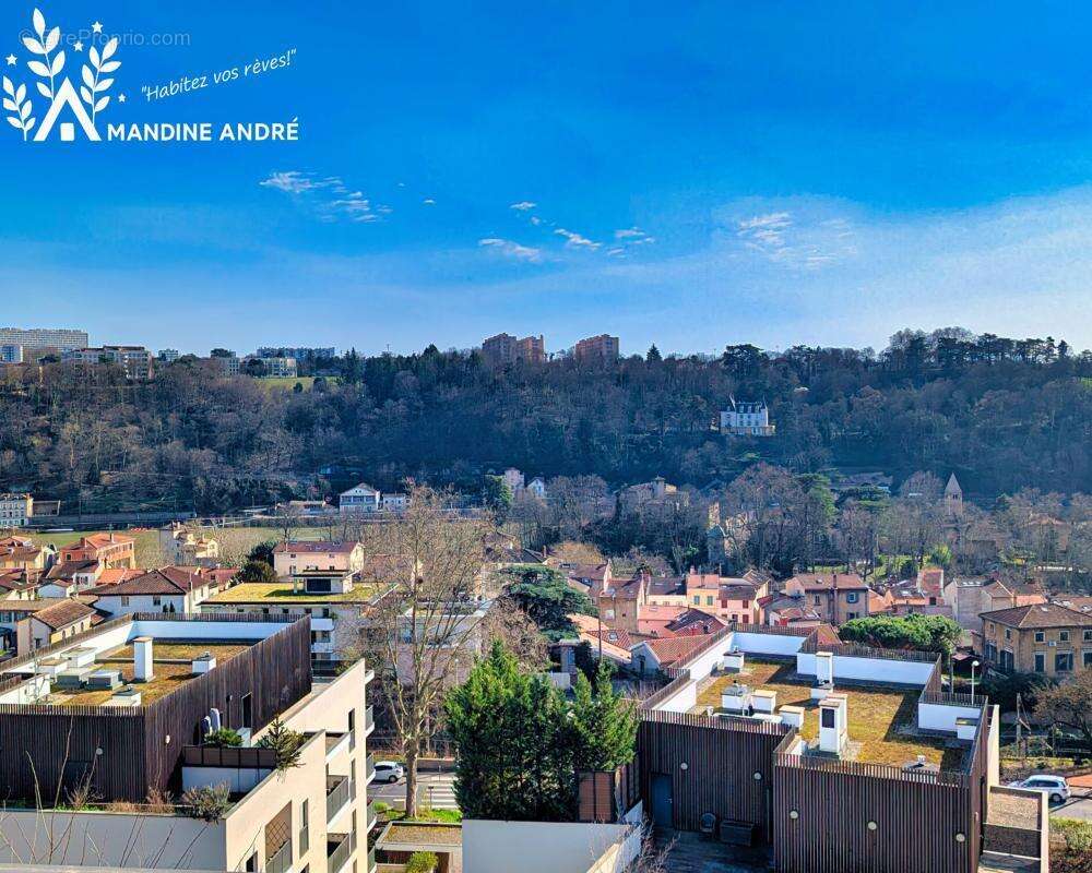 Appartement à LYON-9E