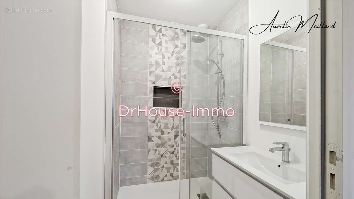 Maison à BRETTEVILLE-SUR-LAIZE