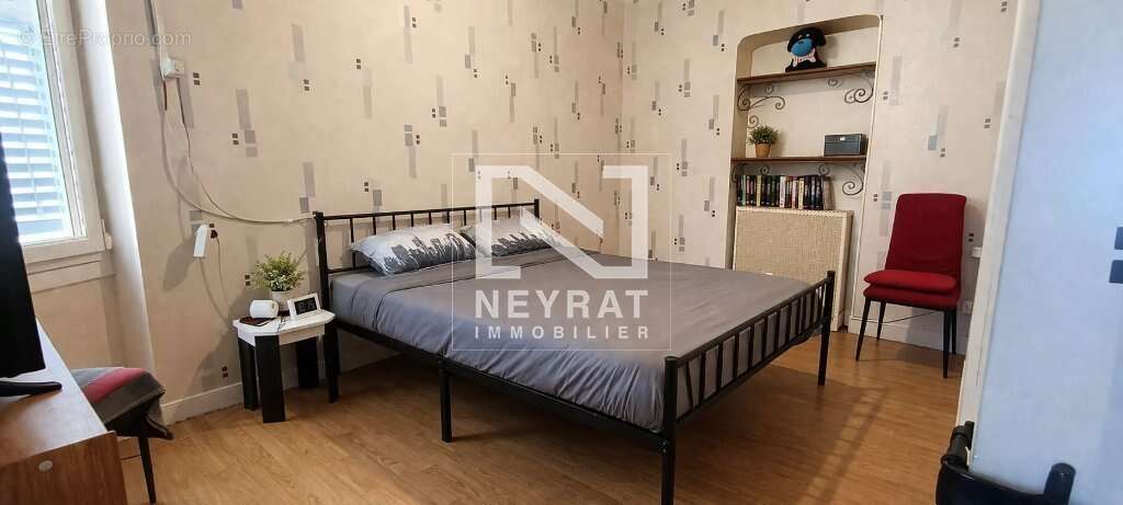 Maison à LE CREUSOT