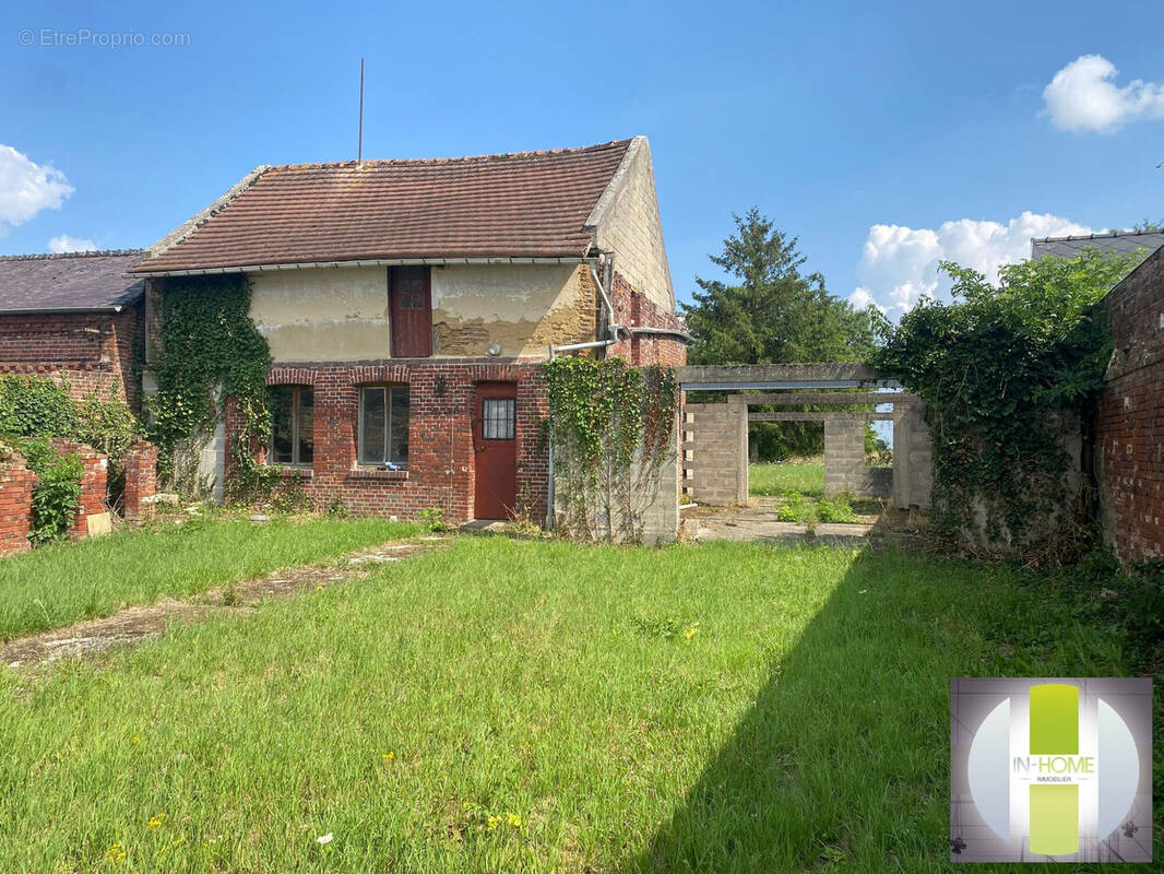 Maison à SAINT-JUST-EN-CHAUSSEE