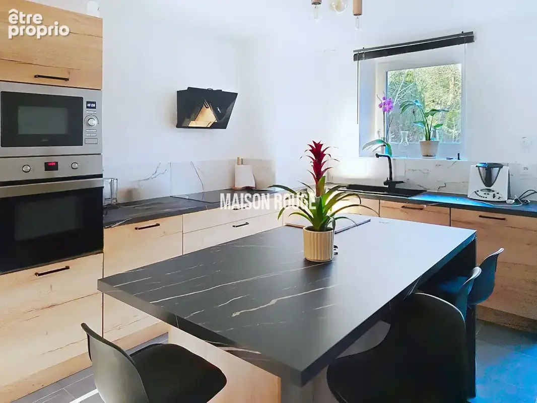 Jolie maison de bourg rénovée  proche combourg - photo 4