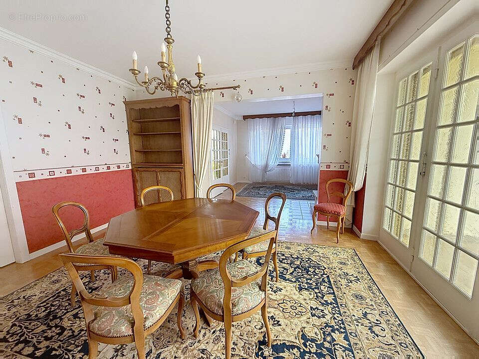 Maison à BOUSSE