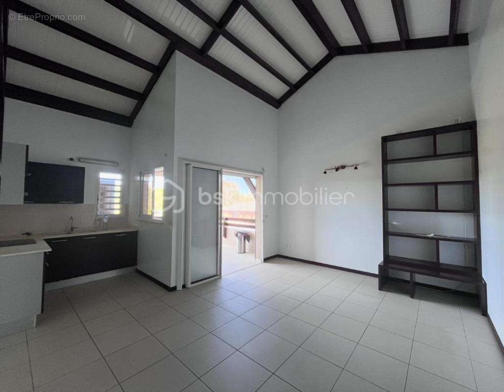 Appartement à LE GOSIER