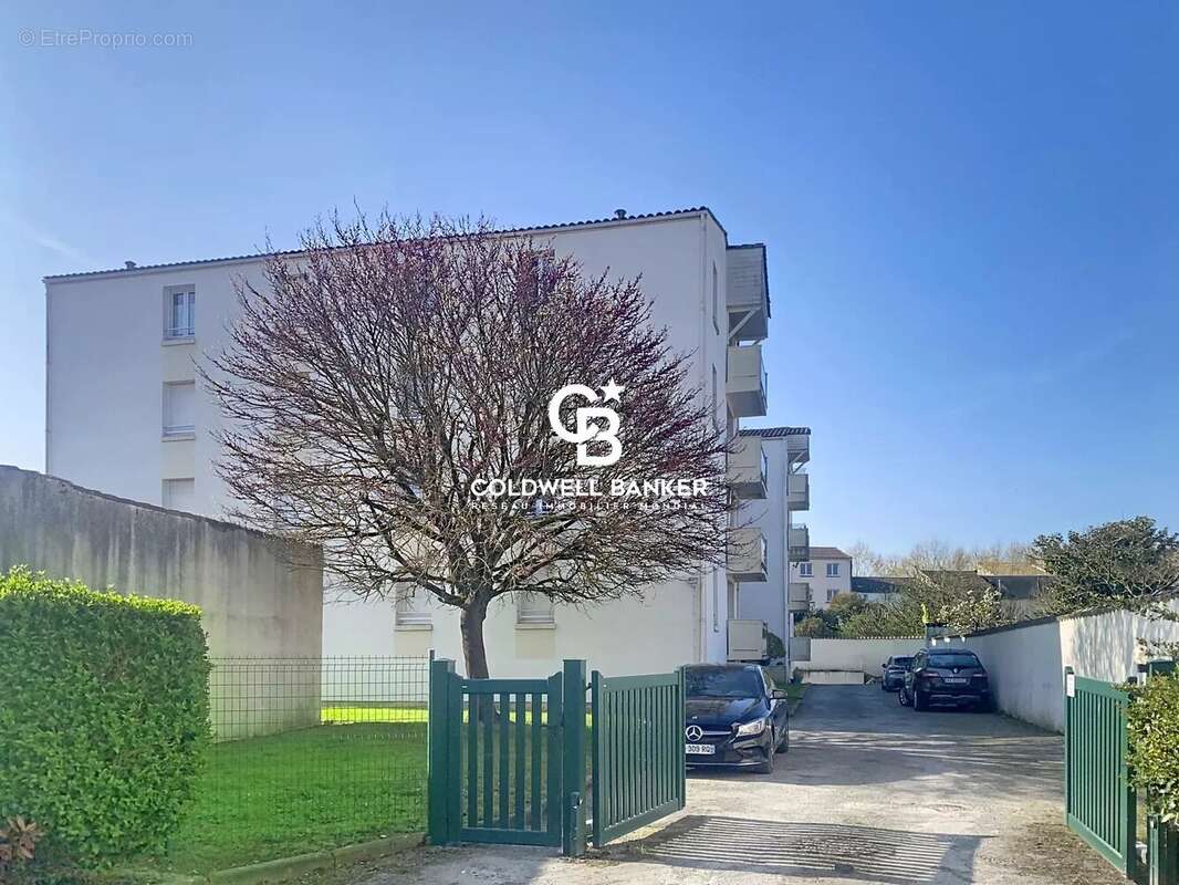 Appartement à SAINTES