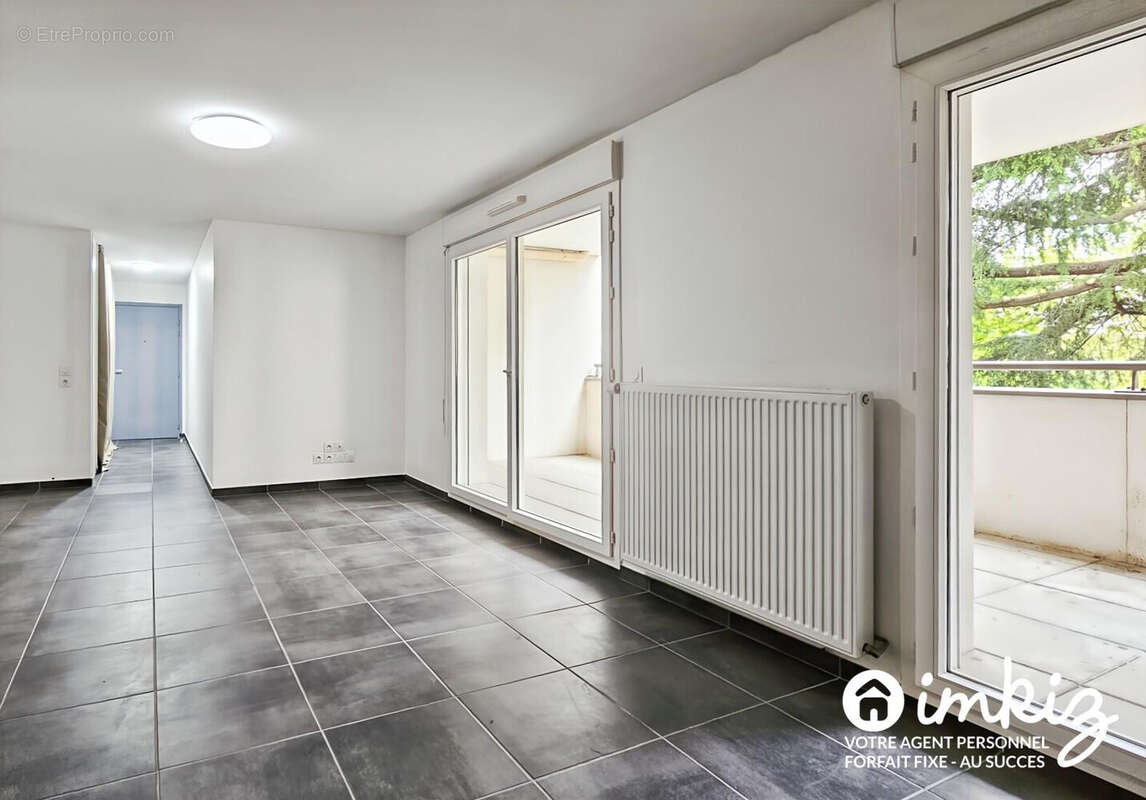 Appartement à SAINT-FONS