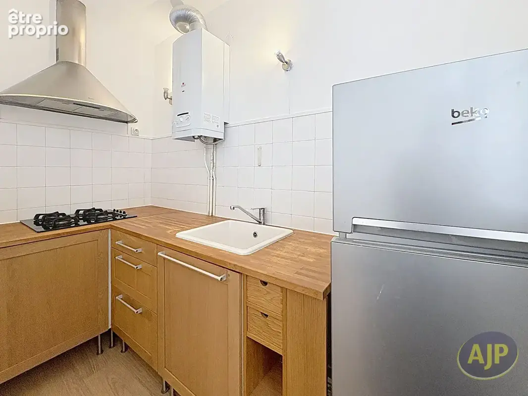 HYPER CENTRE - T1 bis rue Montaudouine - 28.82 m² - photo 3