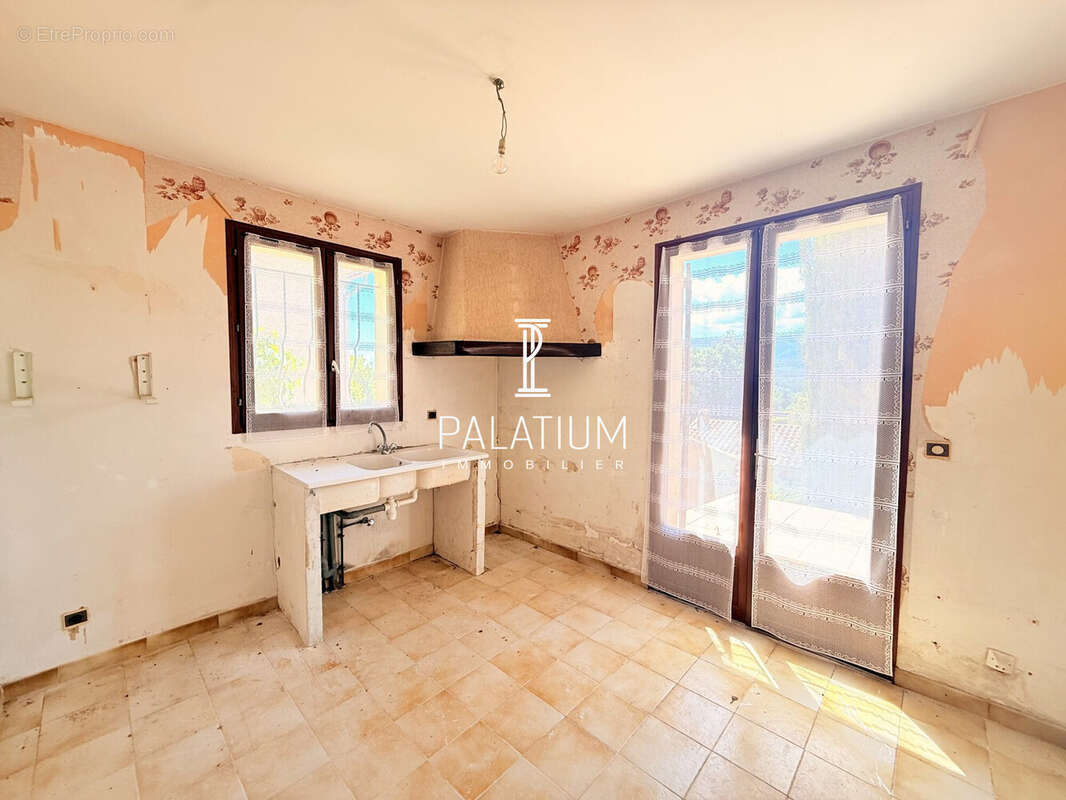 Maison 80 m² à Sisteron  - photo 8